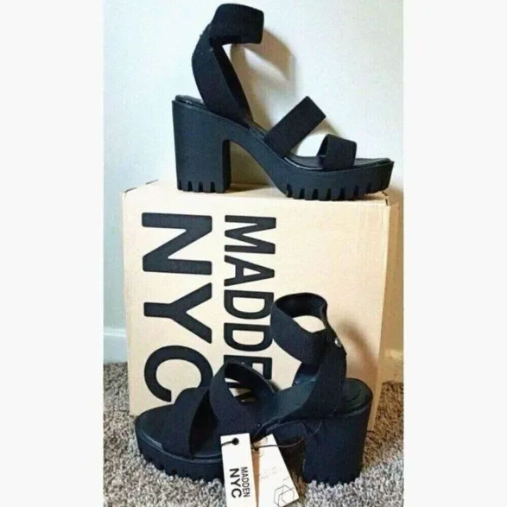 Size: 9 1/2 . Lug Block 4" Heel Sandals .. TRP Outsole . Textile Upper - Picture 2 of 10